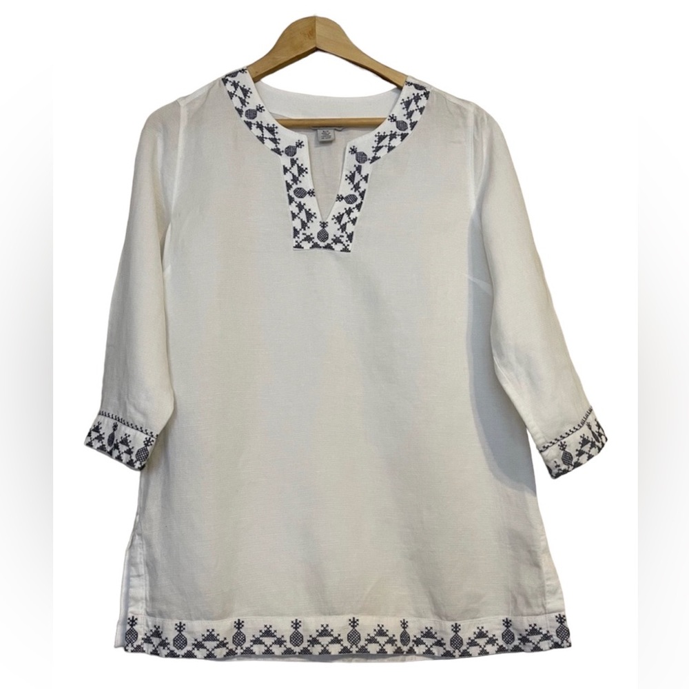 Tommy Bahama linen blend embroidery‎ blouse - Picture 2 of 10